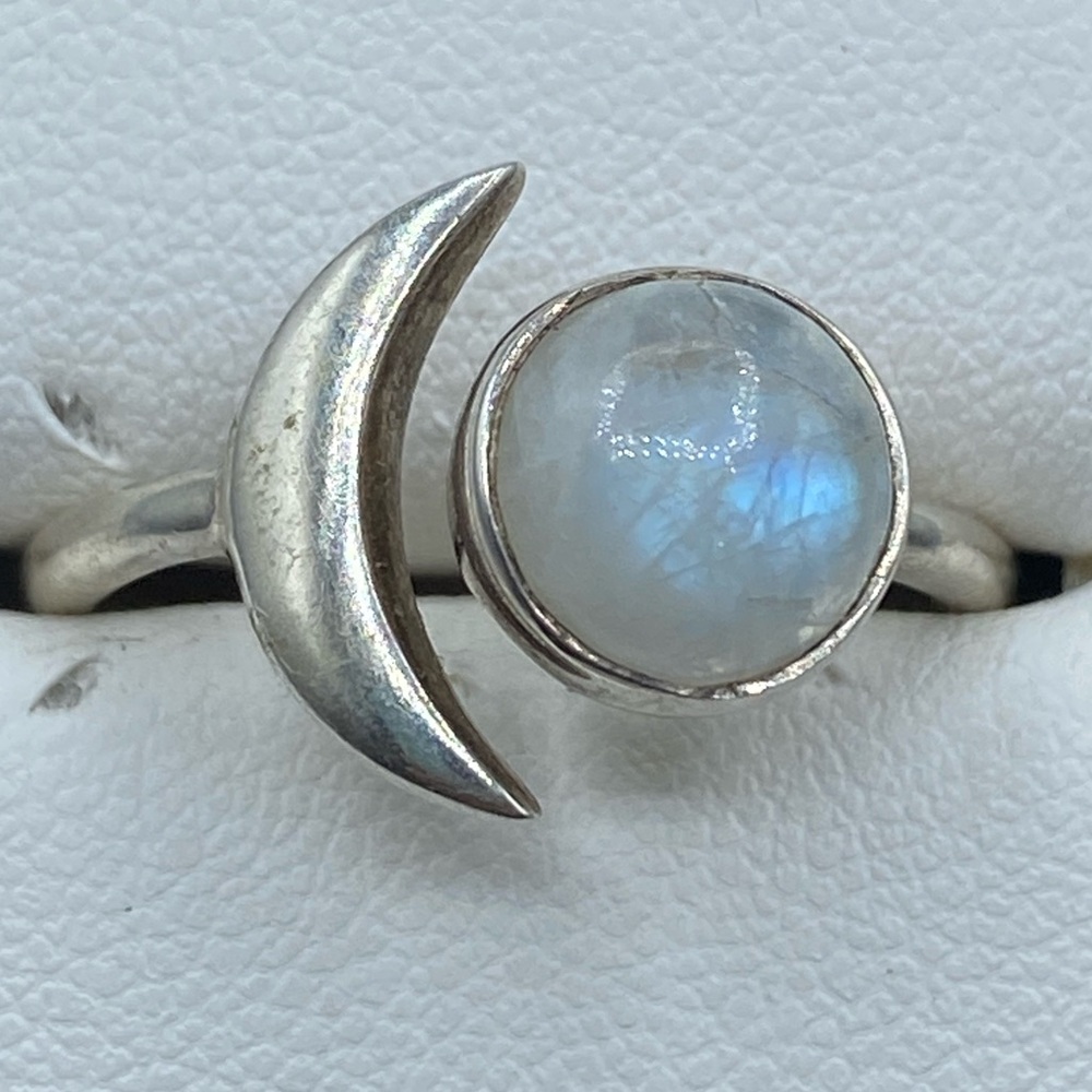Sterling Silver Rainbow Moonstone Ring